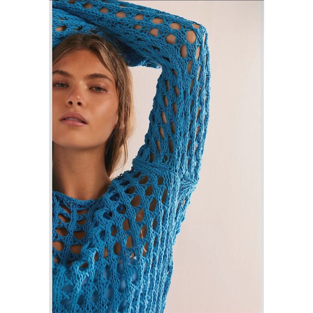 NWT Free People Sabara Sweater MIDI Sz Medium oversized Malibu blue $98 sold out - Picture 3 of 11